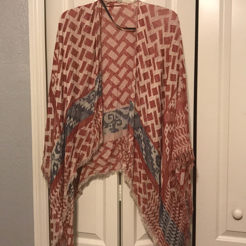 NWOT Boho Fringe Hi Lo Ruanna OS